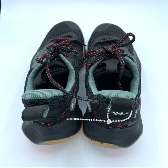 ~UA Under Armour Spawn 3 Dvnlln Sneakers NWOB 6.5 - Picture 4 of 7